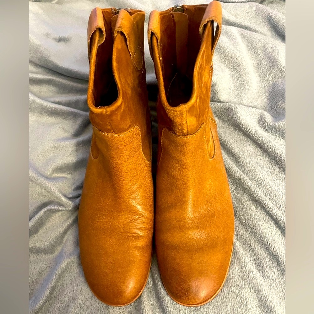 Kork-ease Chelsea Boots style